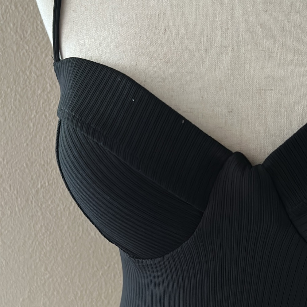 Black bodysuit with built in bra - Picture 6 of 8
